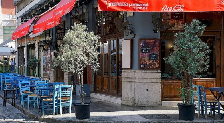 Griekse taverna - uit eten in restaurant in Griekenland