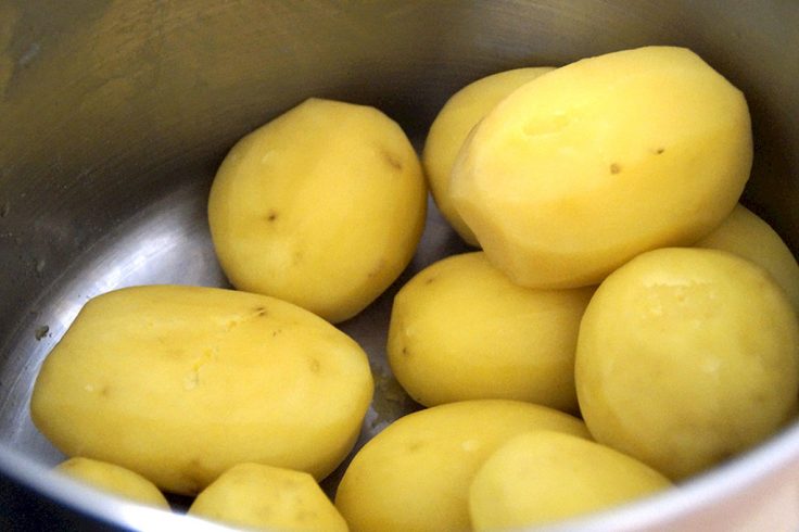 aardappels-schillen-snijden