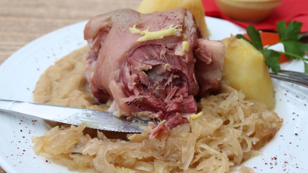 Duits eten maaltijd eetgewoontes puree zuurkool vlees